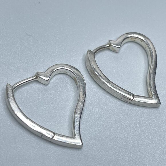 Stunning 925 Sterling Silver Heart Hoop Earrings Boho Love Statement Classic - Picture 5 of 7